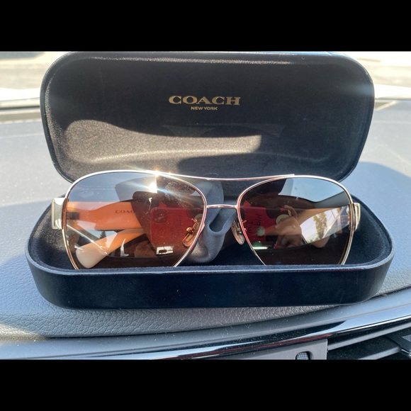Coach Sun Glasses main image 11